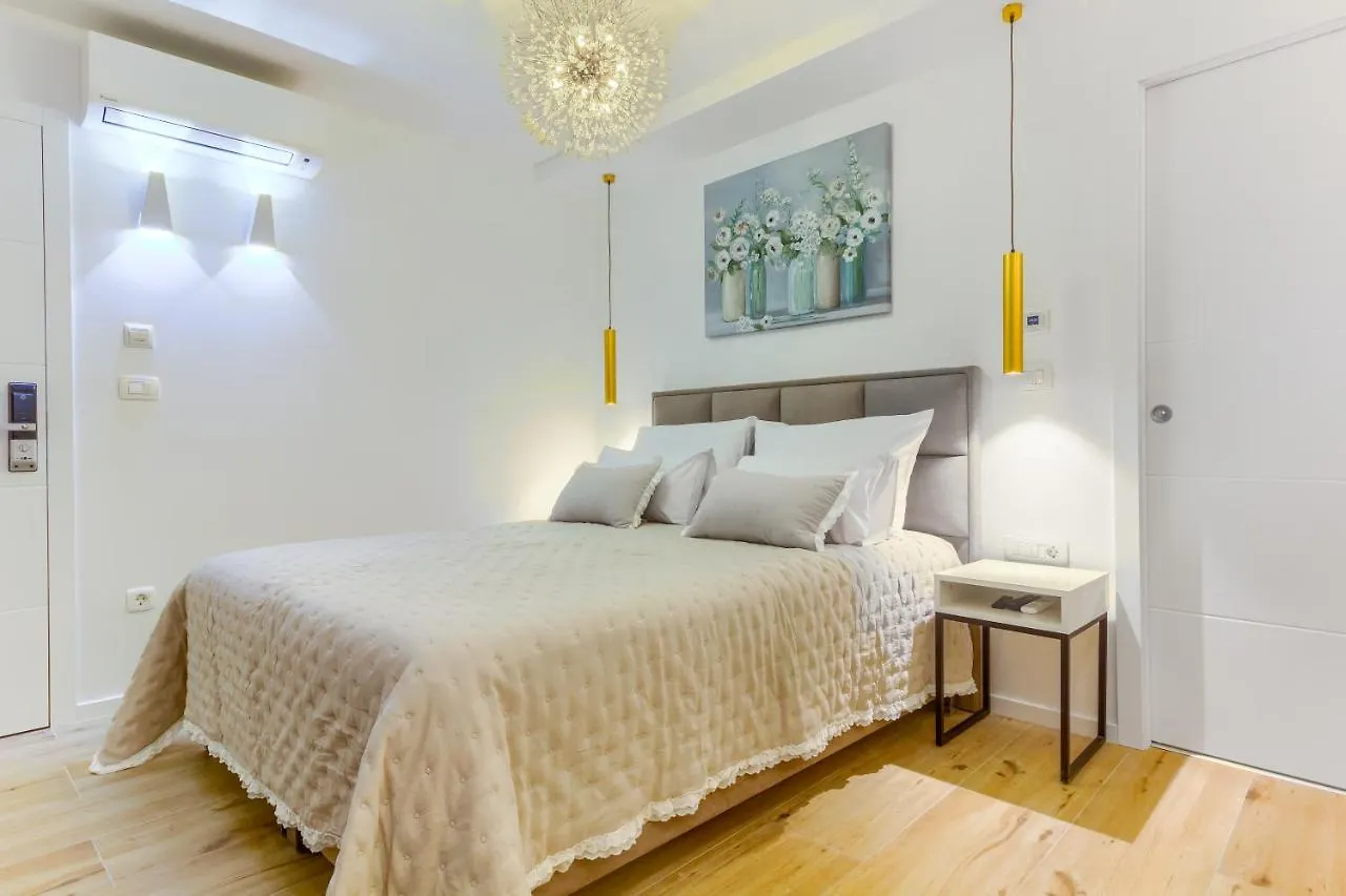 Irini Luxury Rooms Split