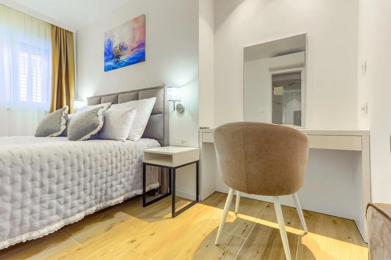 Irini Luxury Rooms Split